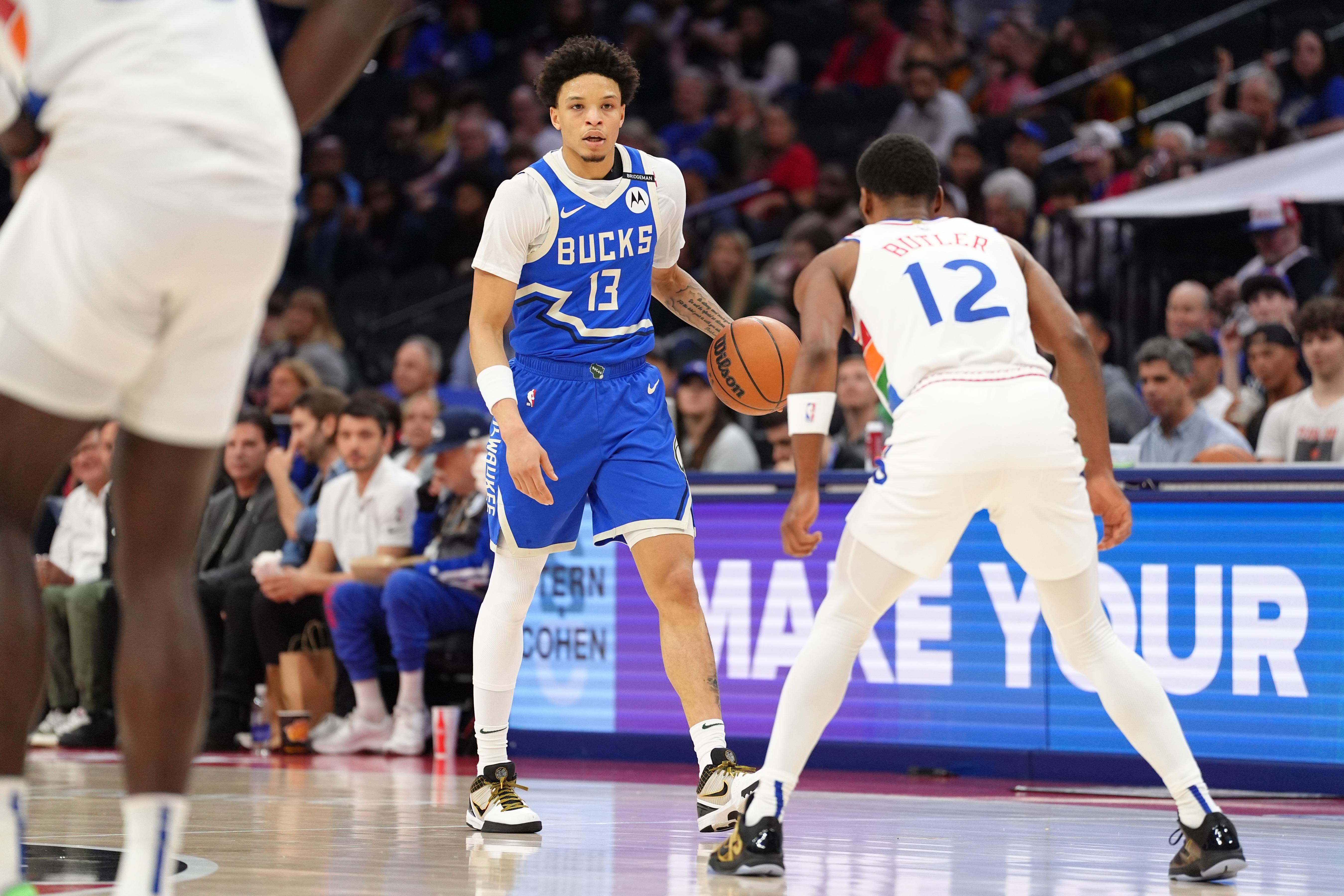 资质报价被雄鹿撤回~鹿拓湖等有意罗林斯 首发时三分命中率45.2%