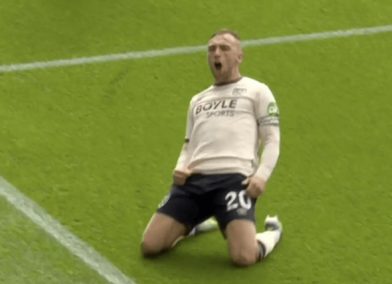 买马挣钱网站app-西汉姆联3-0森林迎赛季首胜,鲍文破门,威尔逊处子球