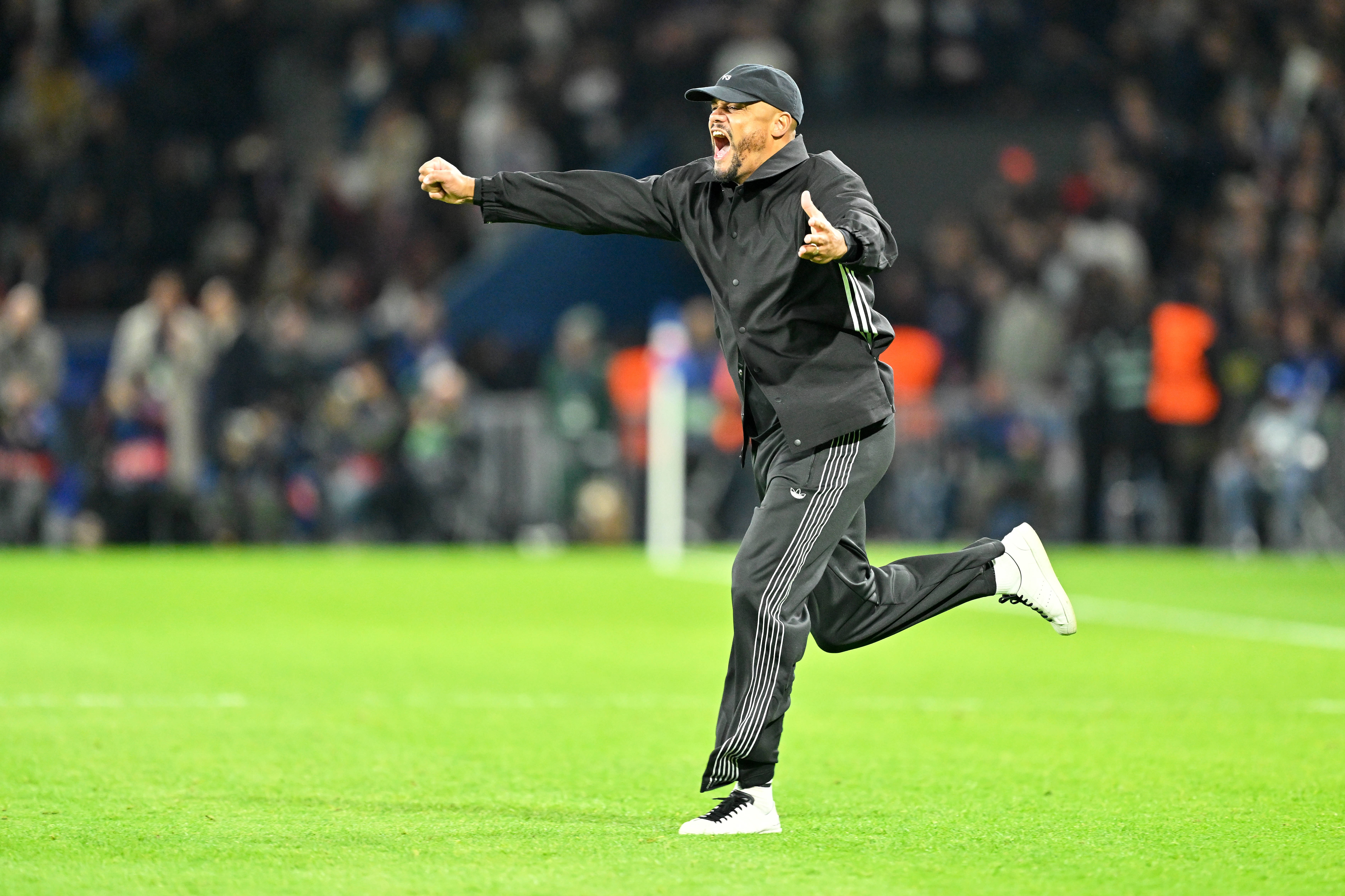 买马挣钱网站app-2.52分，孔帕尼追平瓜迪奥拉并列德甲场均得分最多的教练