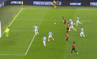 买马挣钱网站app-【意甲】吉鲁追平 伊布助攻绝杀 AC米兰逆转拉齐奥